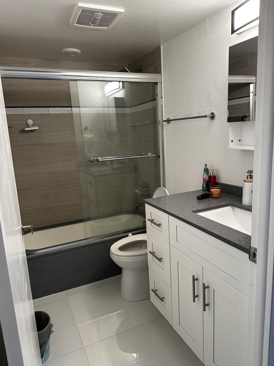 Profile photo 2 of 9