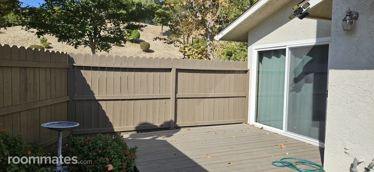 Profile photo 7 of 11