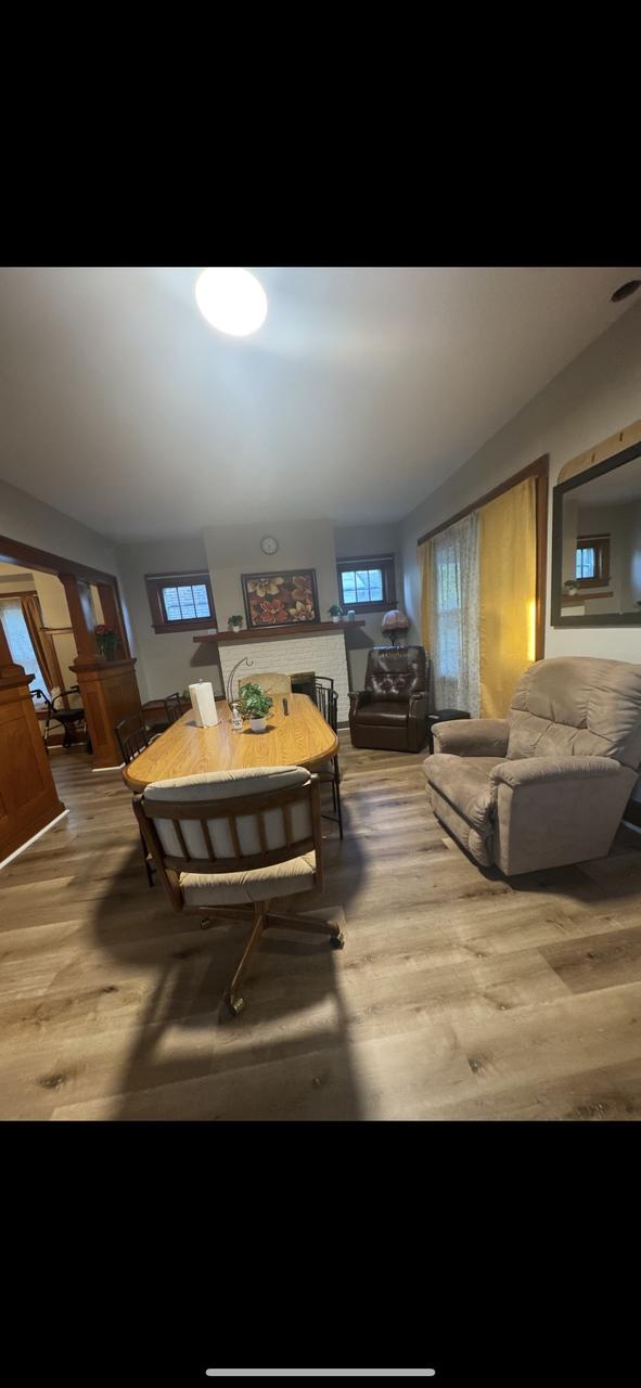 Profile photo 5 of 6