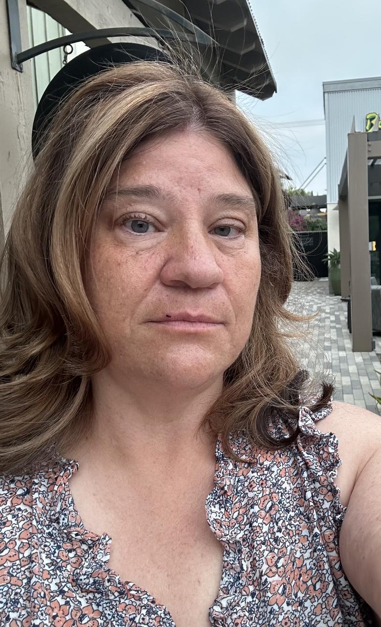 Profile photo 7 of 7