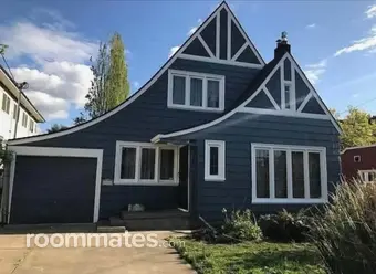 Room for rent in Portland, OR $900, house