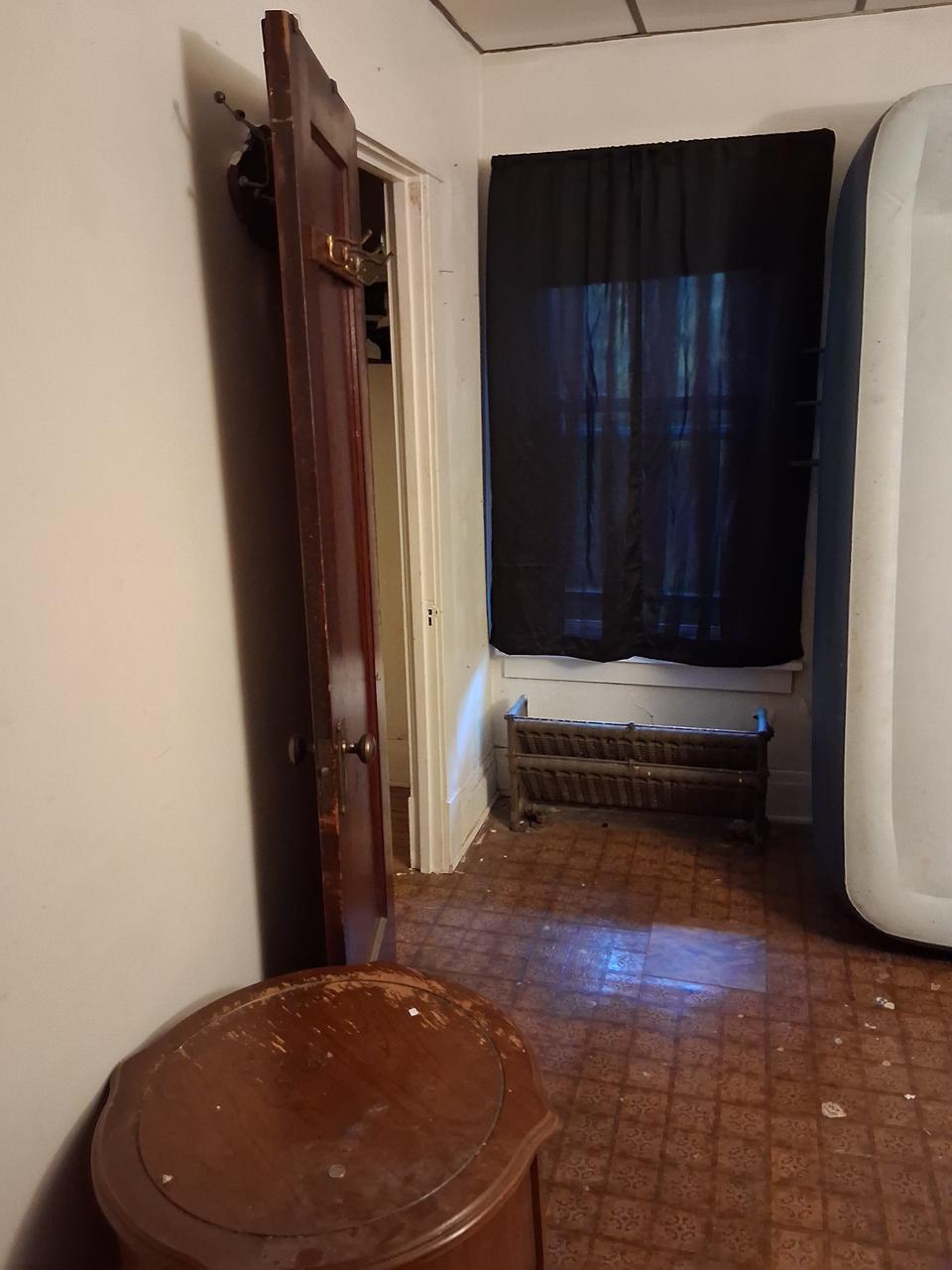 Profile photo 4 of 7