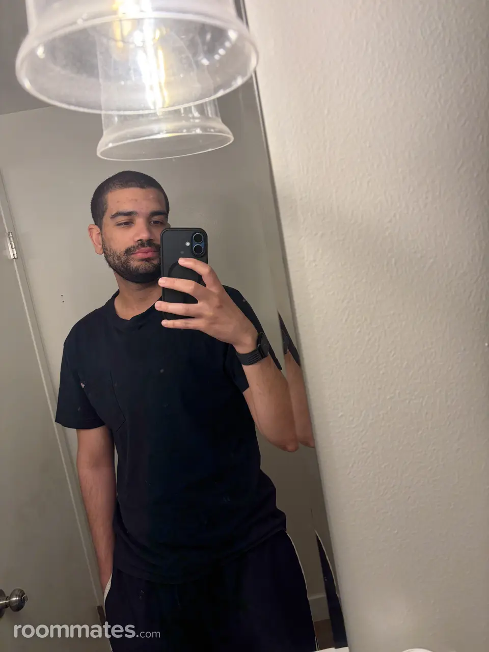 Profile photo 4 of 4