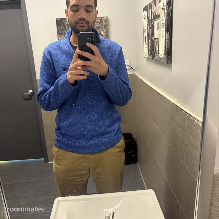 Roommate looking Fresno, CA, $900
