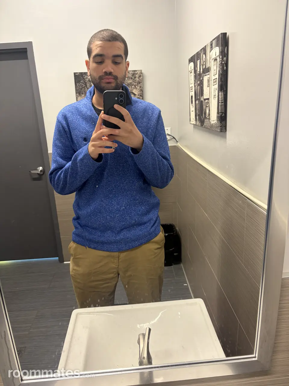 Profile photo 1 of 1