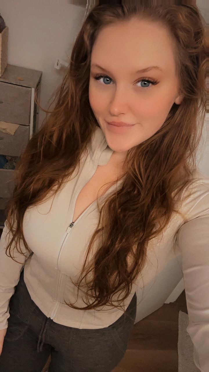 Profile photo 14 of 14