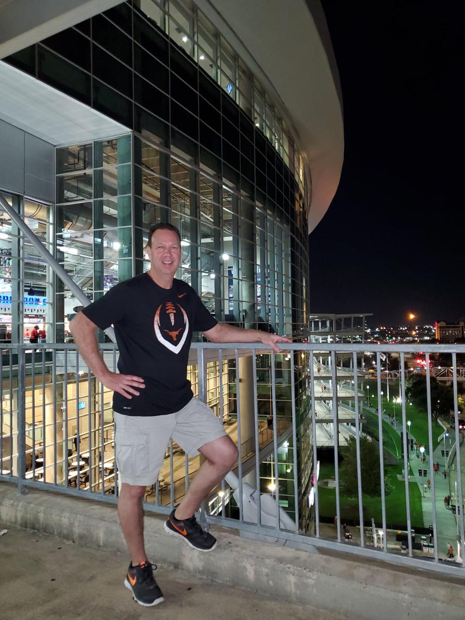 Profile photo 1 of 5