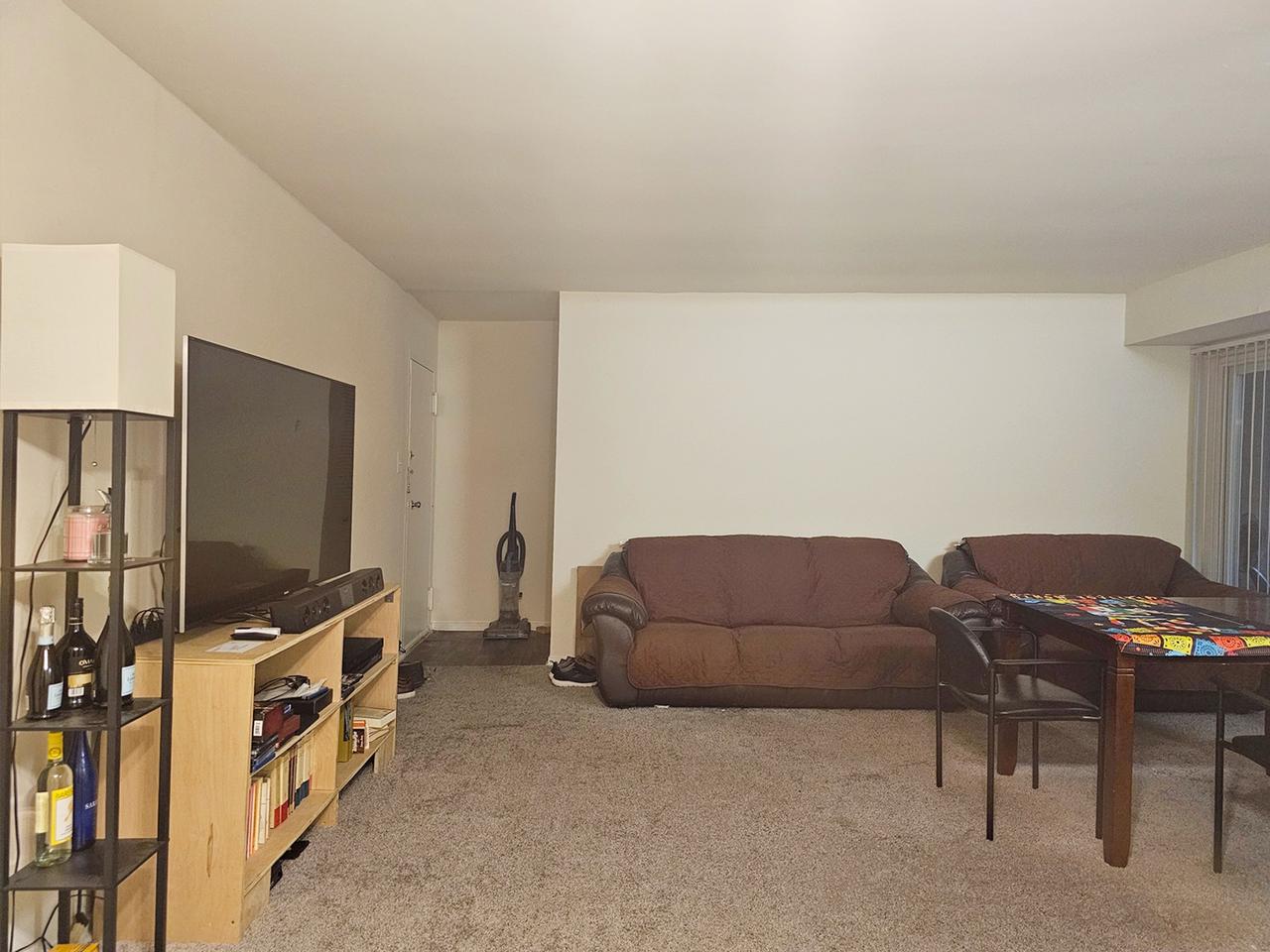 Profile photo 4 of 8