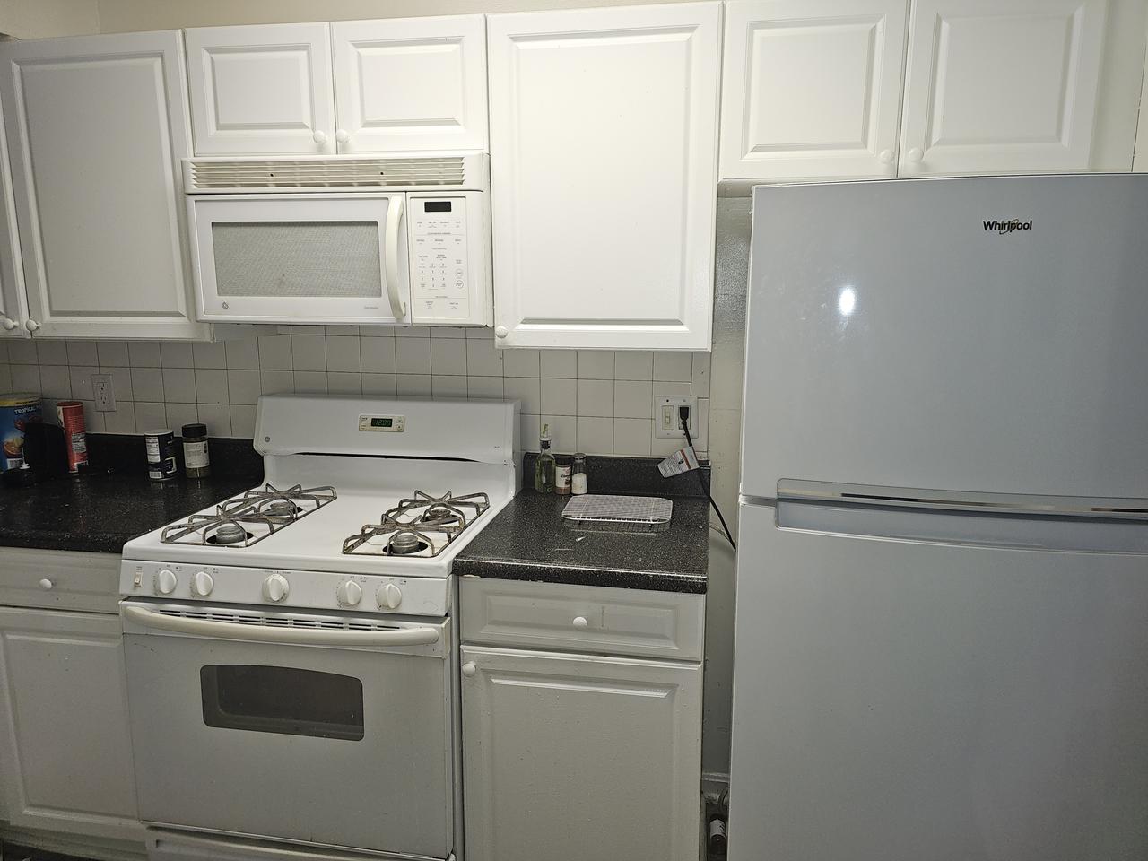 Profile photo 3 of 8