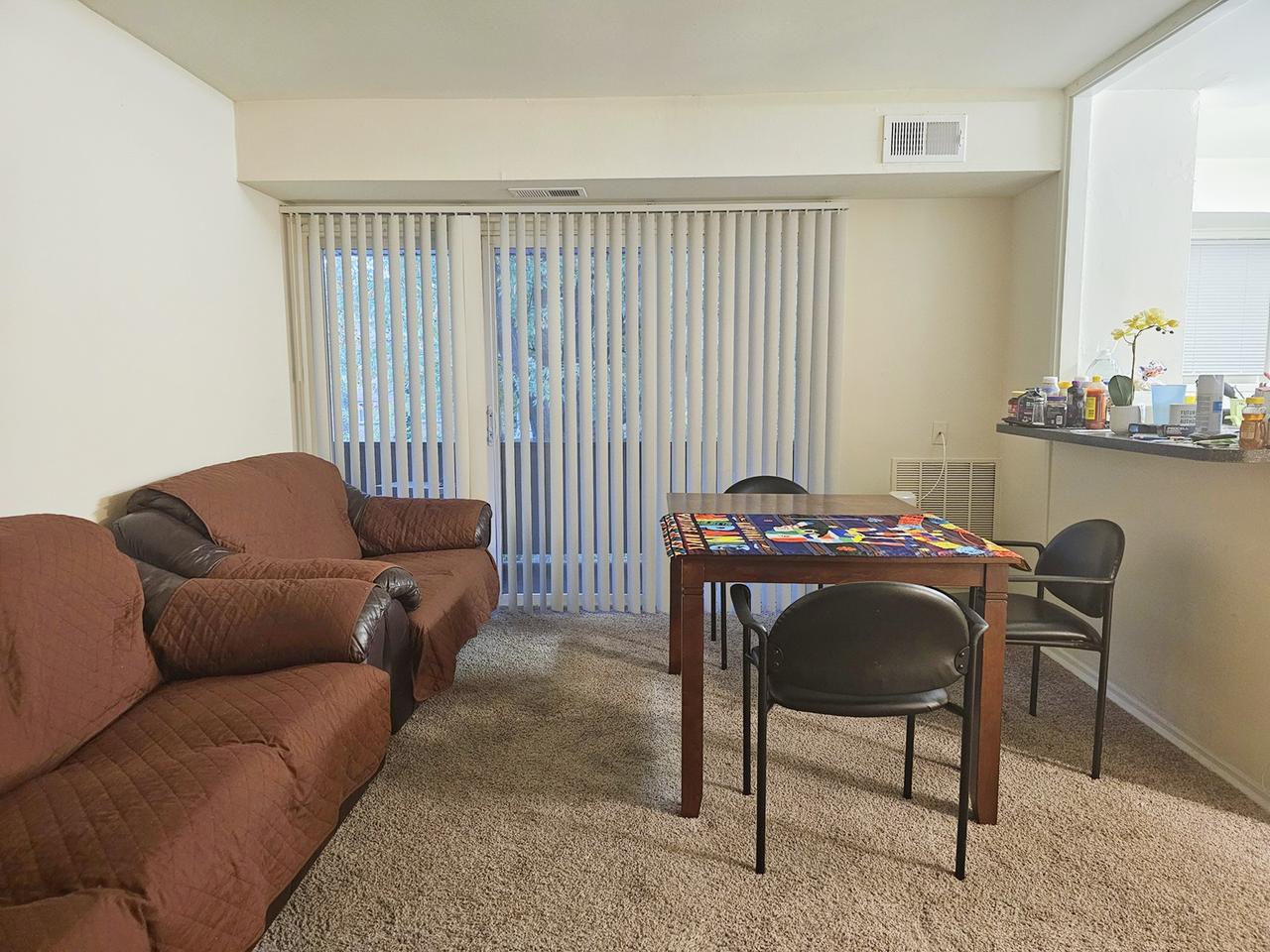 Profile photo 7 of 8