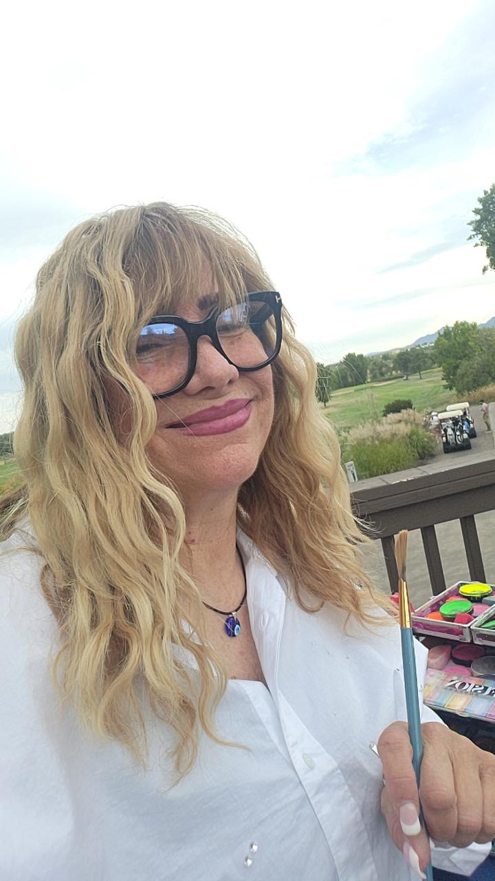 Profile photo 8 of 9