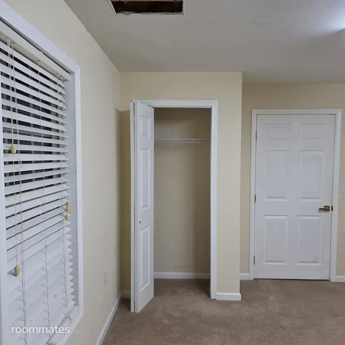 Room for rent in Loganville, GA $1000, house