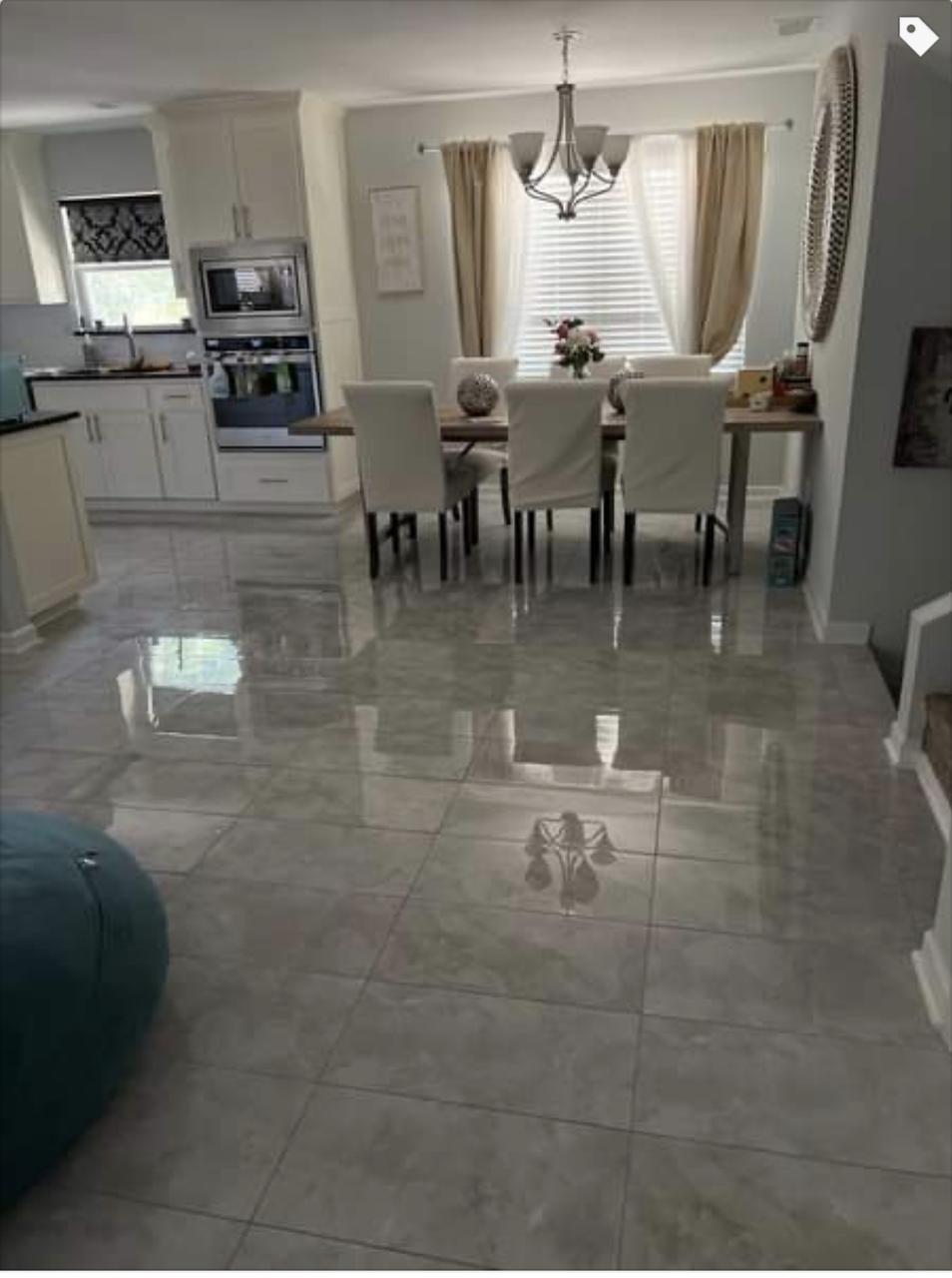 Profile photo 6 of 12