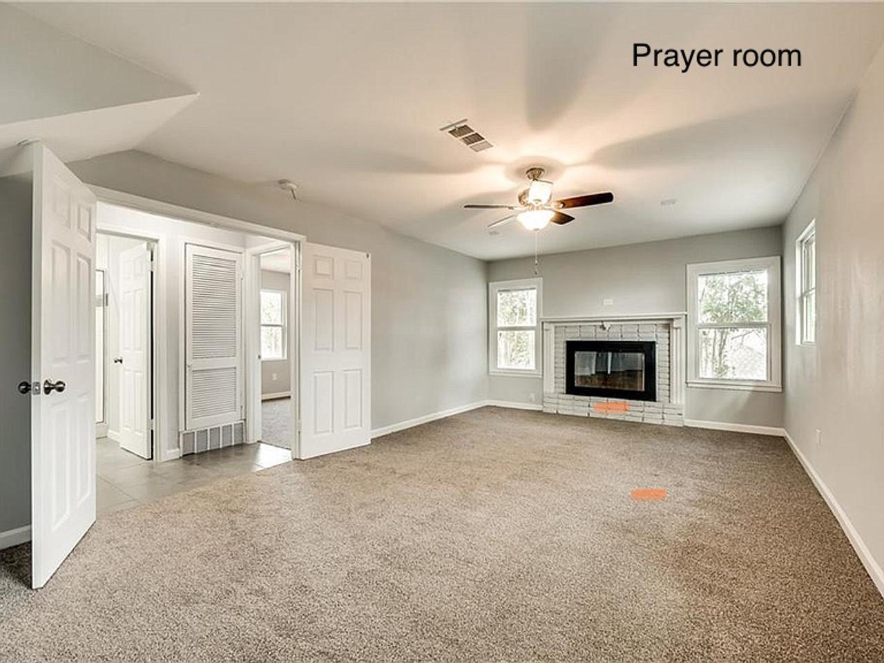 Profile photo 4 of 12