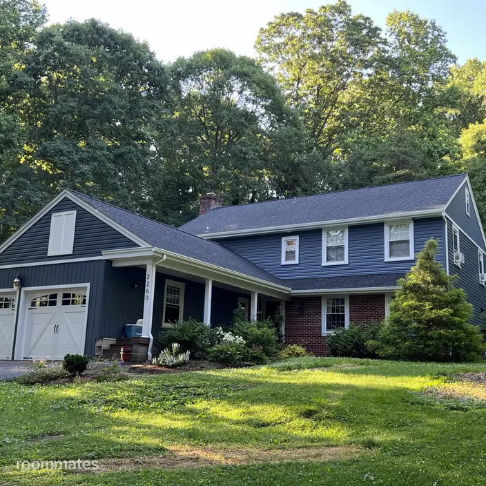 Room for rent in Lancaster, PA $1295, house
