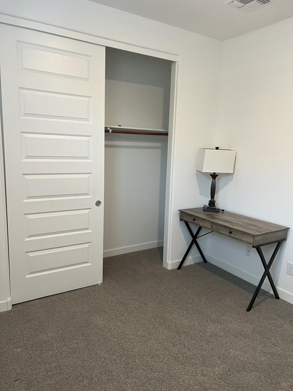 Profile photo 9 of 11