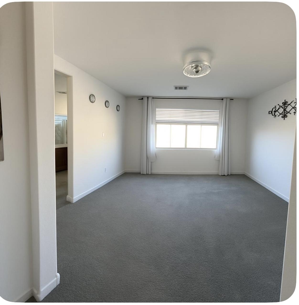 Profile photo 7 of 11