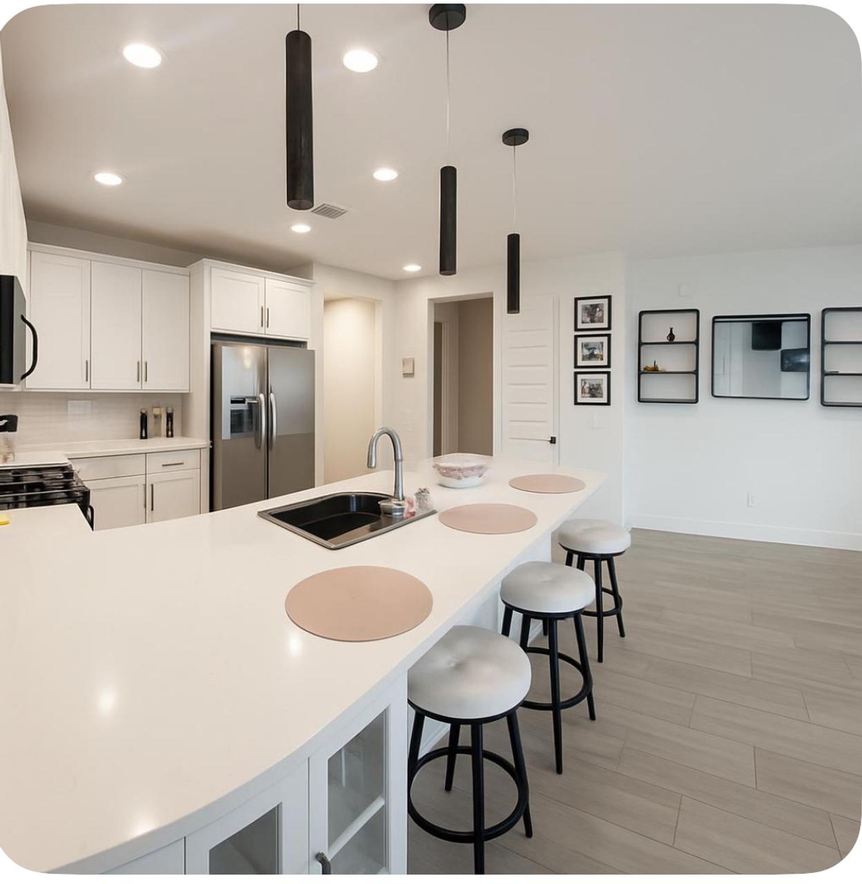 Profile photo 1 of 11