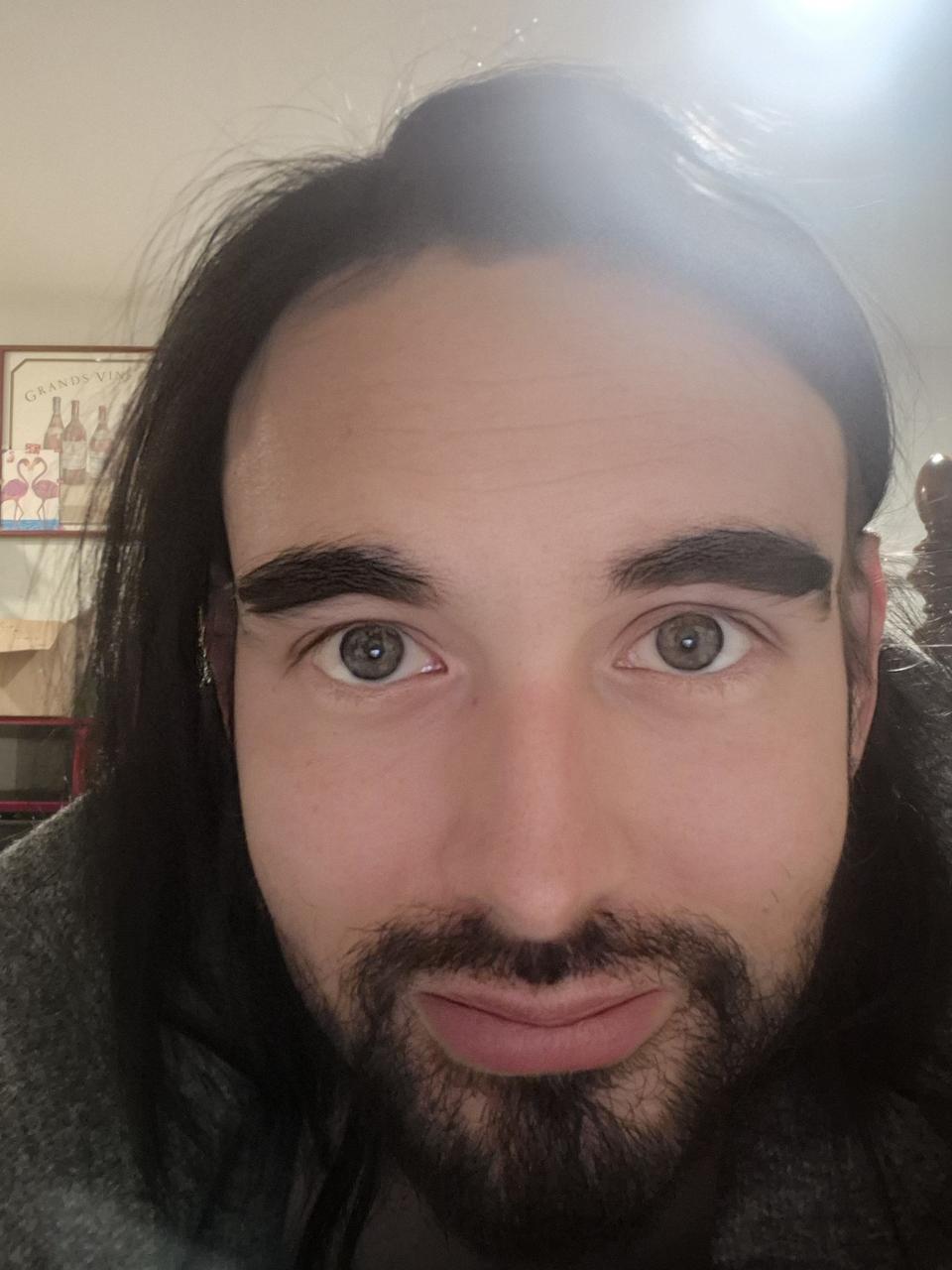 Profile photo 1 of 1