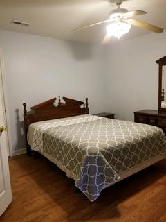 Room for rent in Durham, NC $700, house