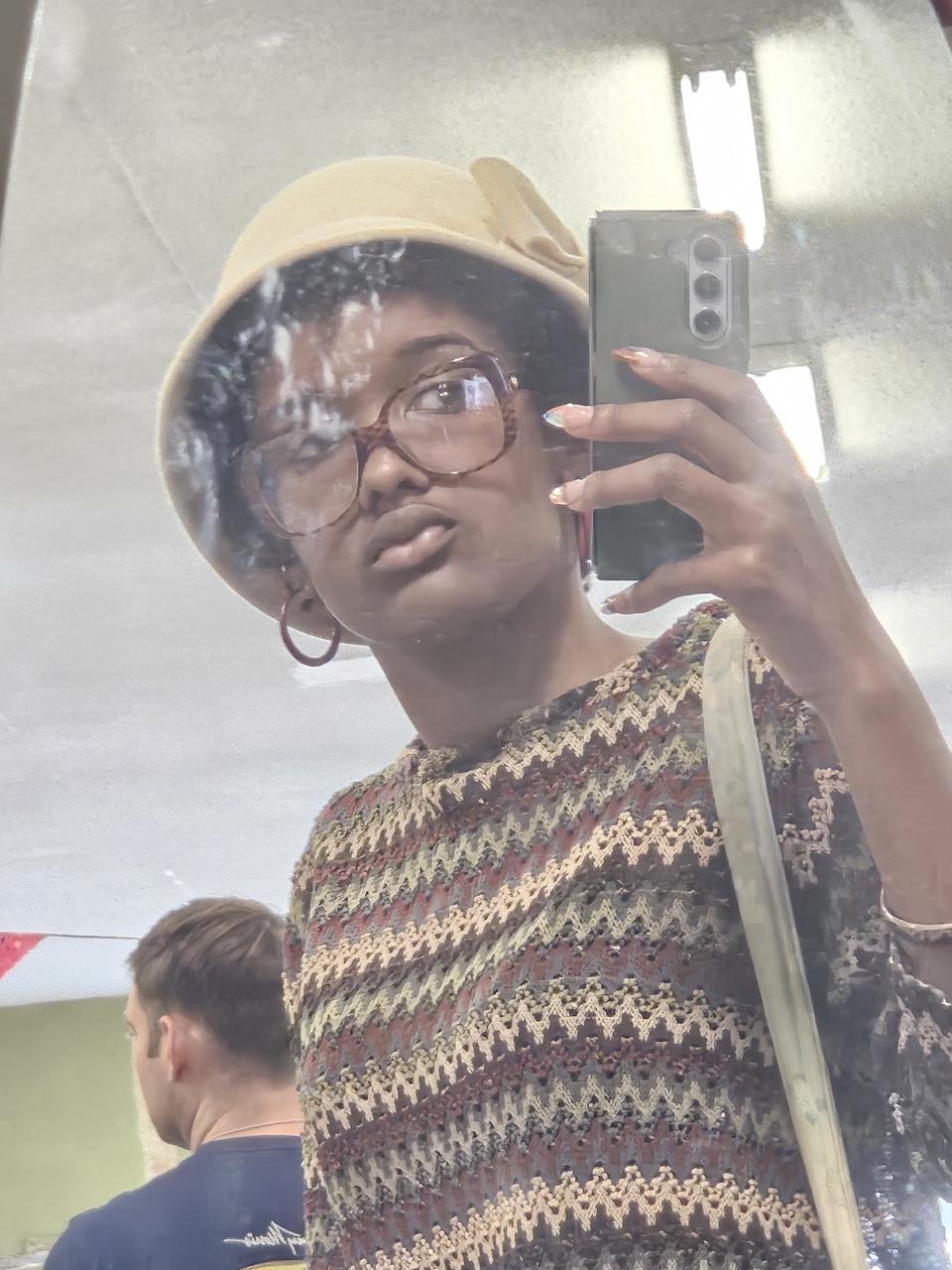 Profile photo 2 of 2