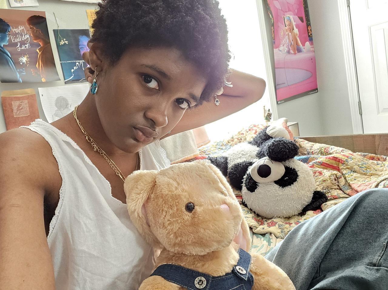 Profile photo 1 of 2