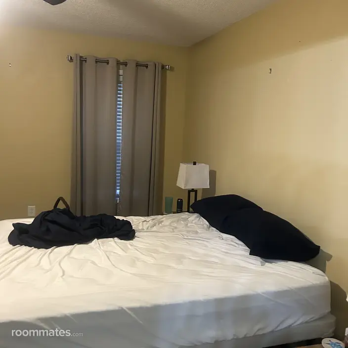 Room for rent in Myrtle Beach, SC $900, house