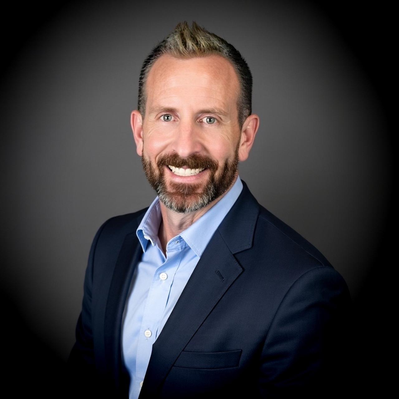 Profile photo 14 of 14