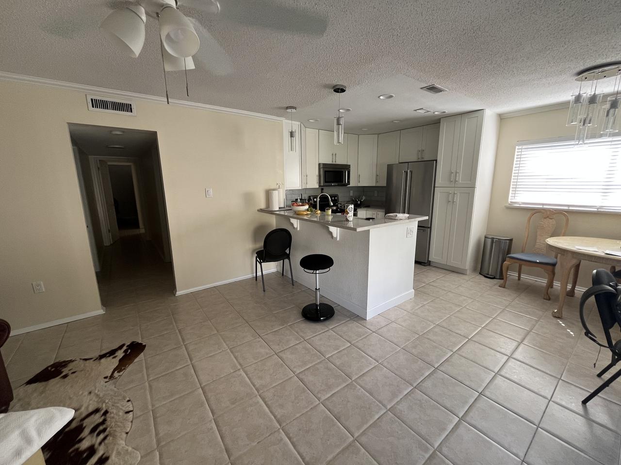 Profile photo 2 of 14