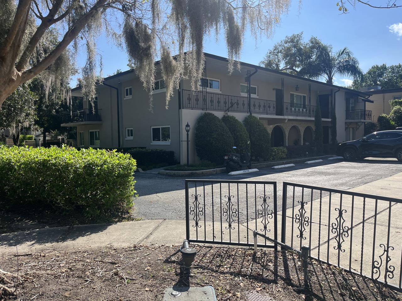 Profile photo 6 of 14