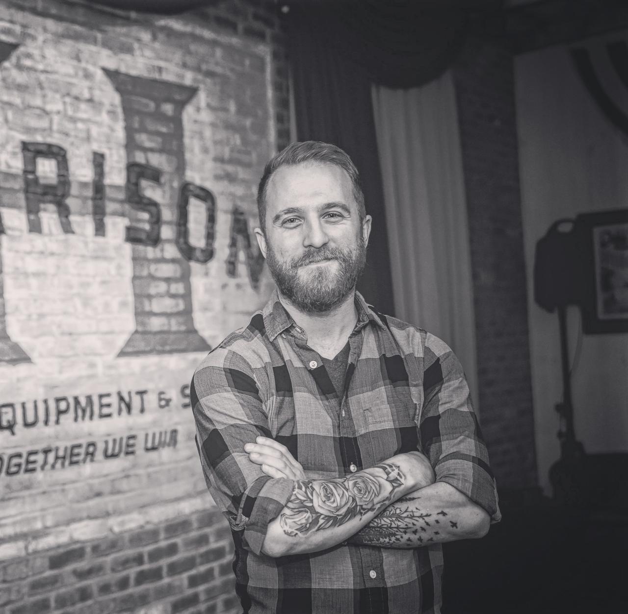 Profile photo 4 of 4