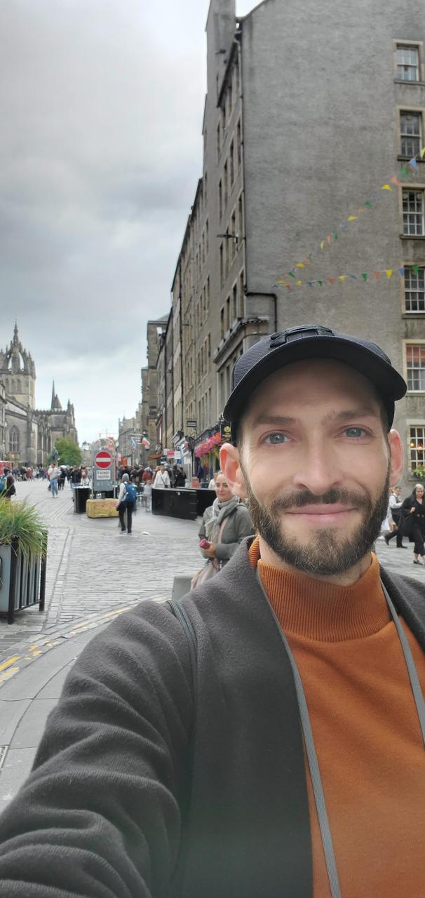 Profile photo 12 of 13