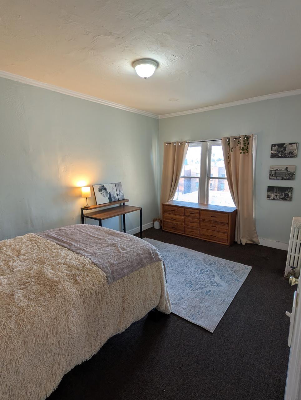 Profile photo 1 of 13