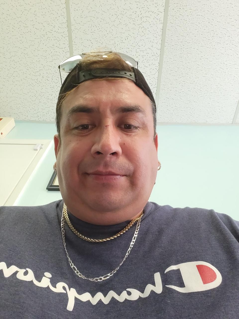 Profile photo 15 of 16