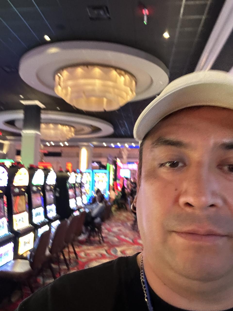 Profile photo 14 of 16