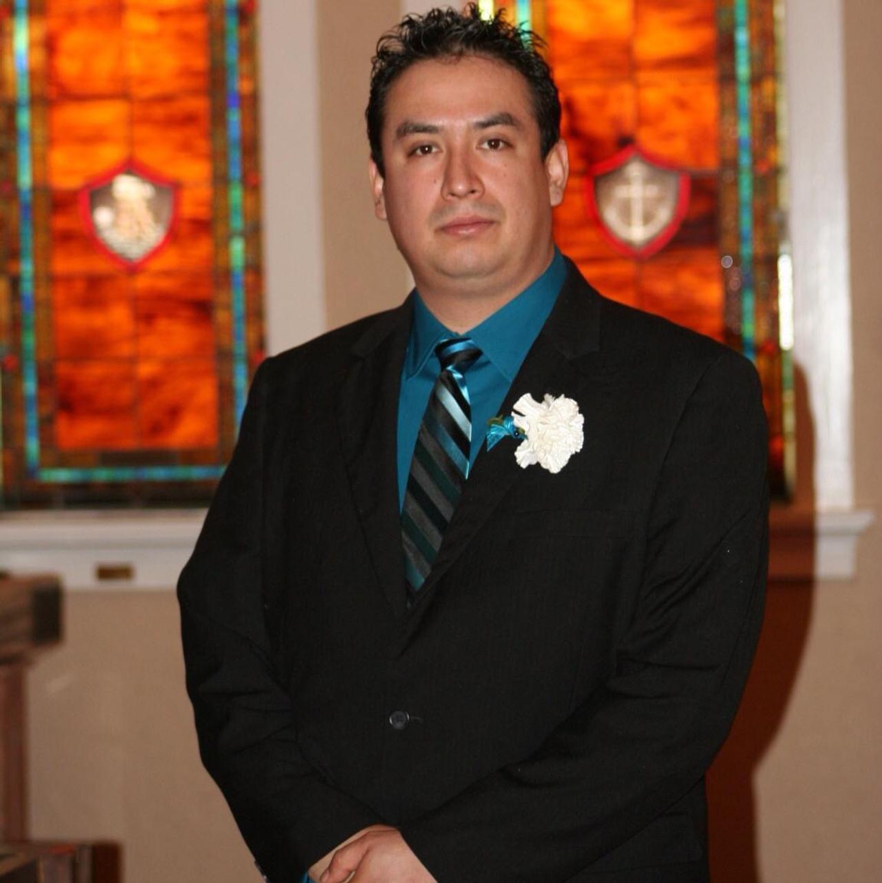 Profile photo 16 of 16