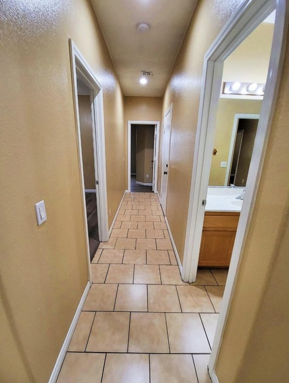 Profile photo 4 of 16