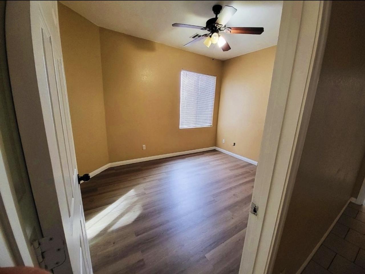 Profile photo 1 of 16