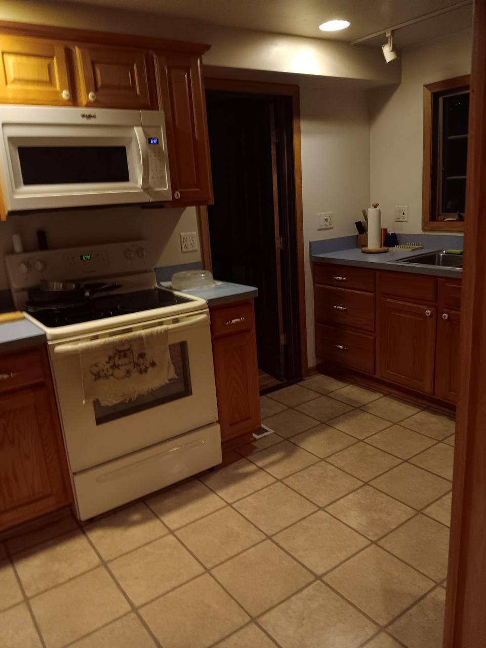 Profile photo 3 of 6