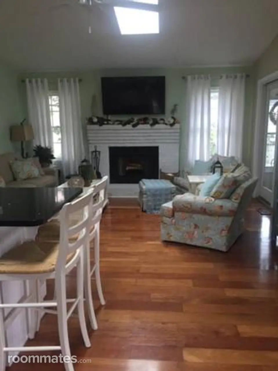 Profile photo 5 of 11