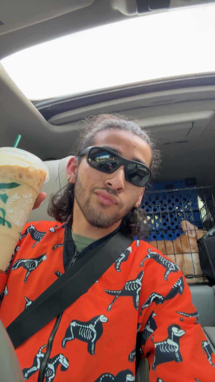 Profile photo 1 of 1