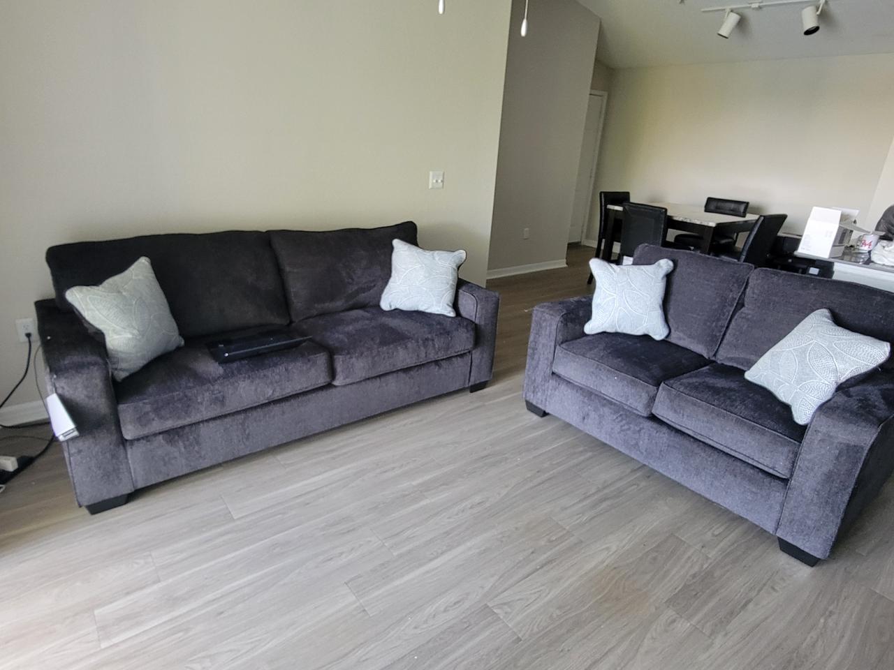 Profile photo 3 of 6