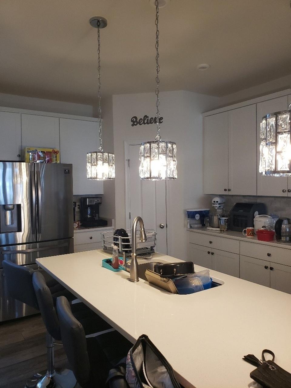 Profile photo 3 of 8