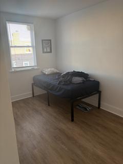 Room for rent in Philadelphia, PA $950, house