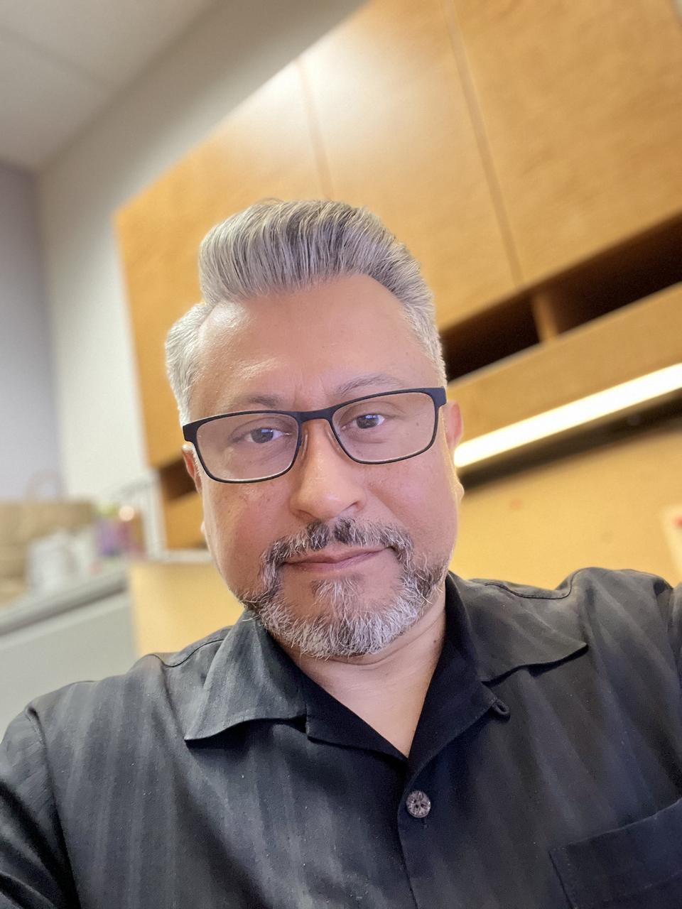 Profile photo 10 of 10