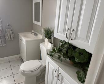 Room for rent in Hallandale, FL $1100, other