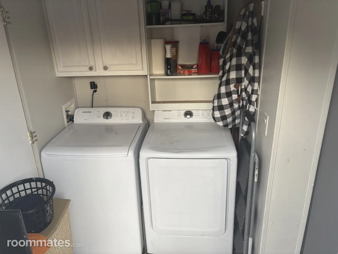 Profile photo 3 of 9