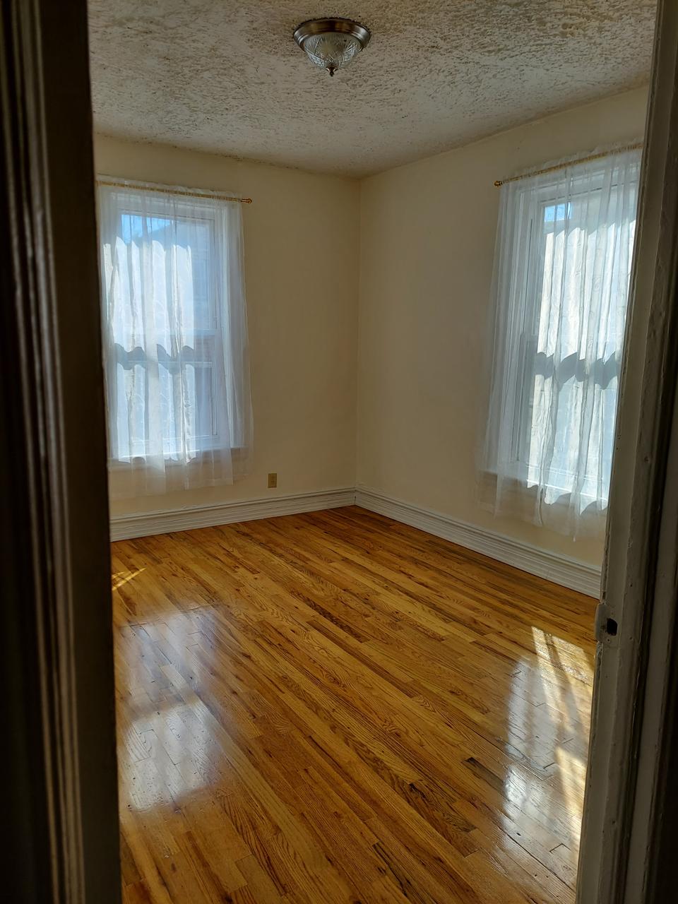 Profile photo 2 of 10