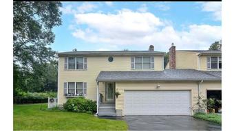 Room for rent in South Kingstown, RI $1390, house