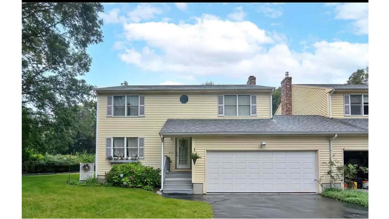 Profile photo 1 of 11